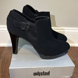 Unlisted by Kenneth Cole Women's Black Ankle Boots Size 10